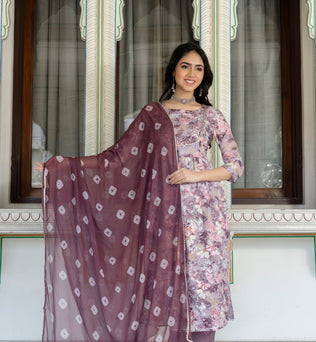 Nayra Cut Kurti With Pant and Dupatta