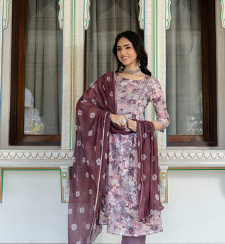 Nayra Cut Kurti With Pant and Dupatta