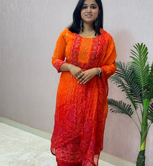 Crepe Bandhej Suit Set