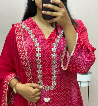 Crepe Bandhej A-line Suit Set