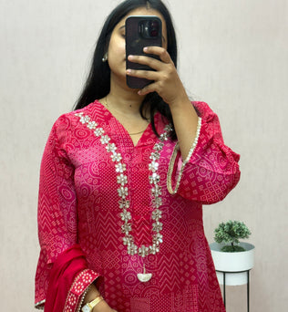 Crepe Bandhej A-line Suit Set