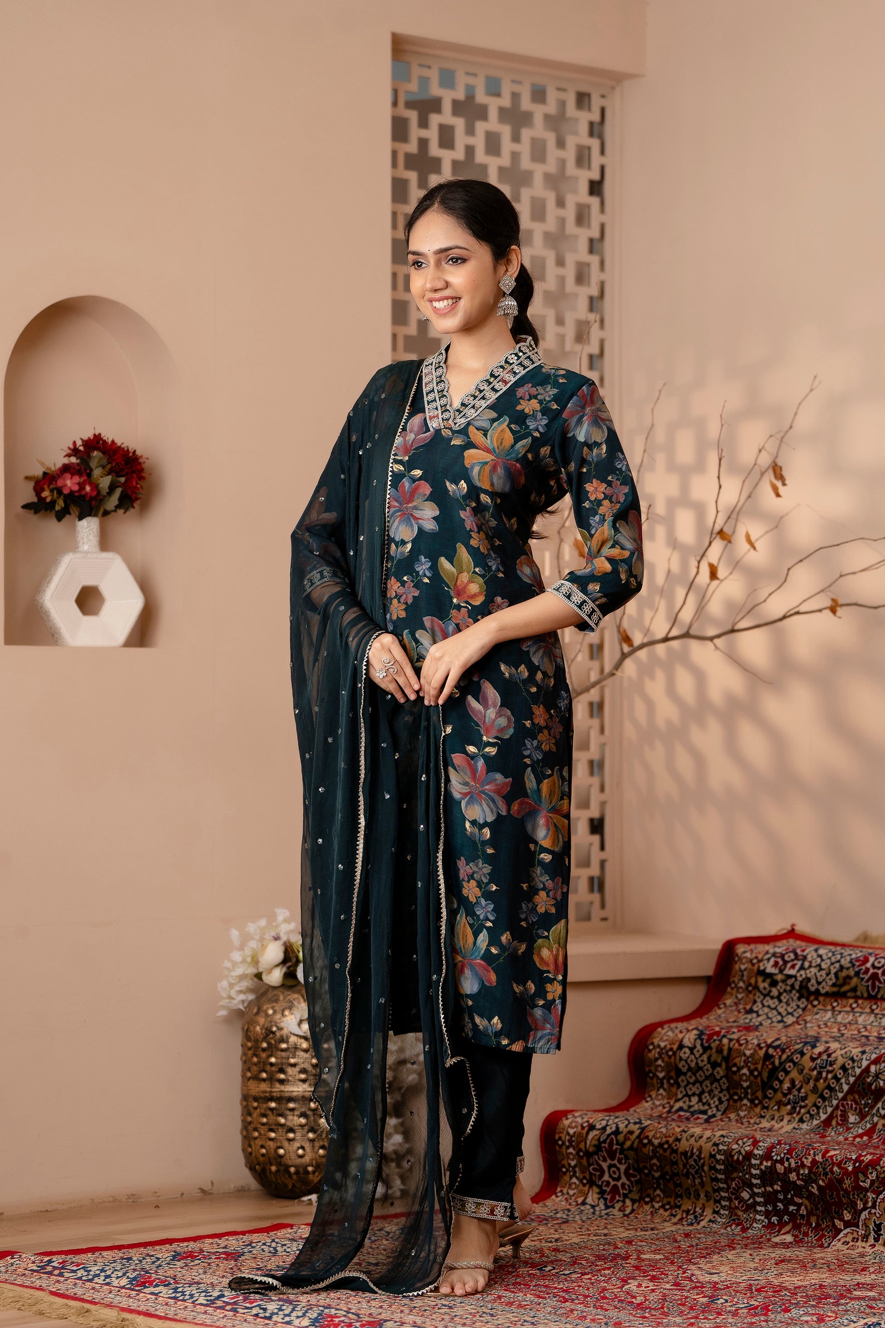 STRAIGHT KURTI PANT DUPATTA