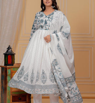 Mulmul Printed Kurti with Pant and Dupatta