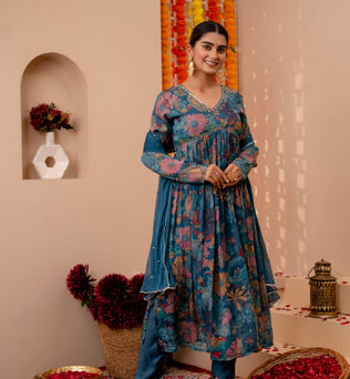 Alia Kurti Pant Dupatta Set