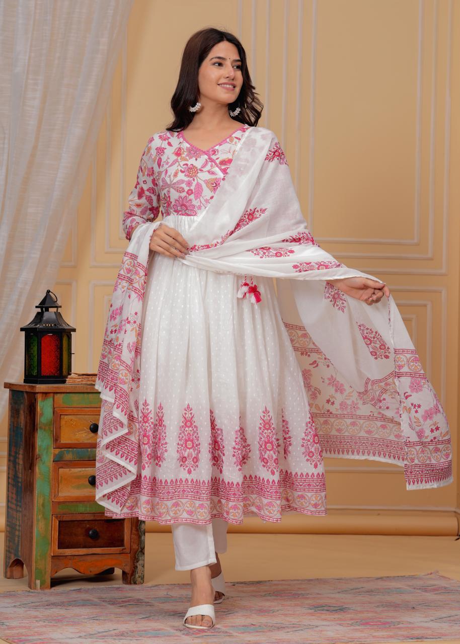 Mulmul Printed Kurti with Pant and Dupatta