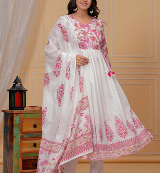 Mulmul Printed Kurti with Pant and Dupatta